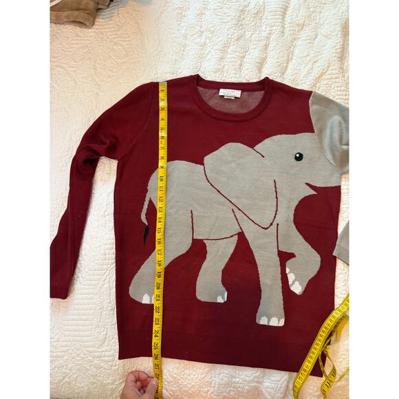 Crimson sweater with elephant trunk Women’s size L Alabama football whimsical - Picture 3 of 5
